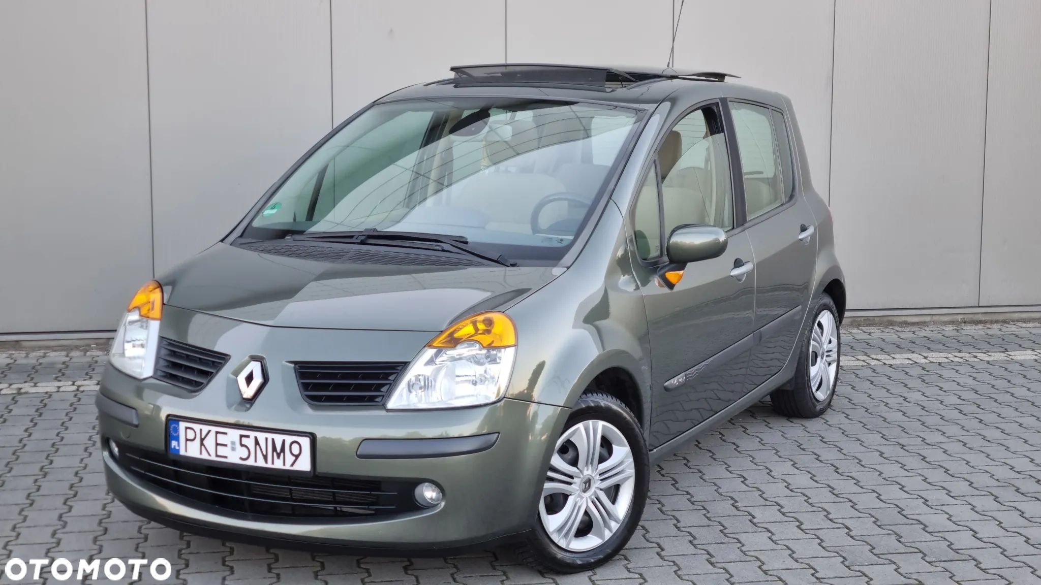 Renault Modus - 1