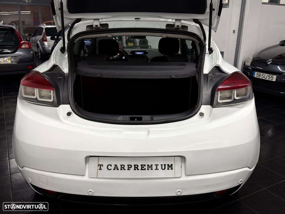 Renault Mégane Coupe 1.5 dCi Dynamique S - 9