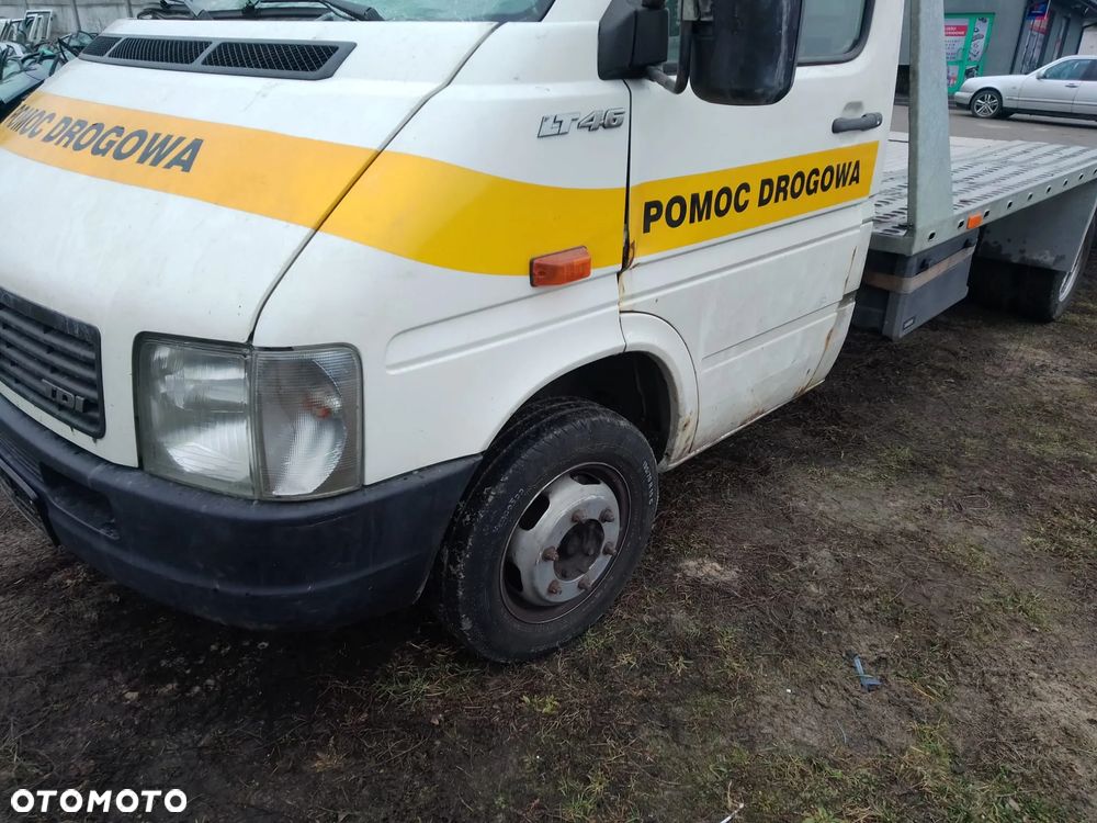 lampa rama zderzak chłodnica błotnik 2,5 tdi vw LT   części - 2