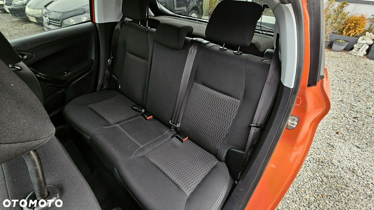 Peugeot 208 - 20