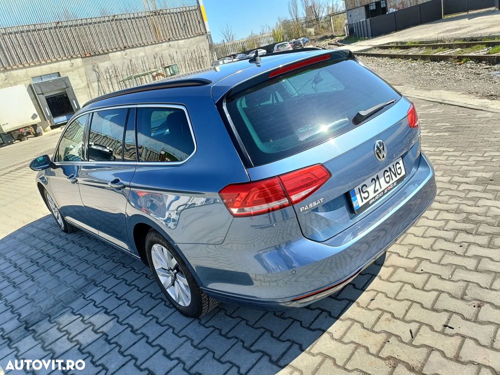 Volkswagen Passat 2.0 TDI DSG Comfortline - 4