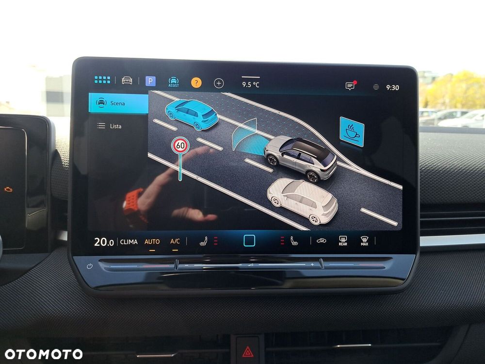 Volkswagen T-Roc 1.5 eTSI Life DSG - 27