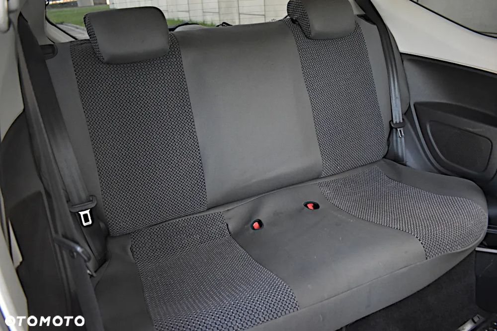 Volkswagen up! 1.0 Take - 24
