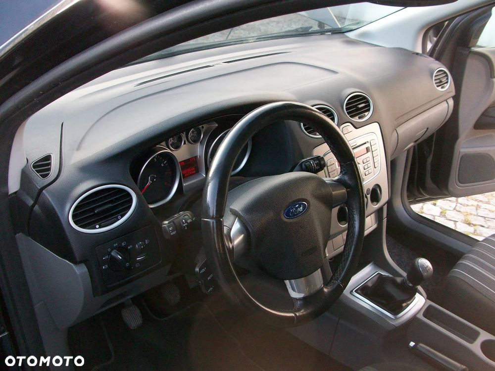 Ford Focus 1.6 FX Gold / Gold X - 18