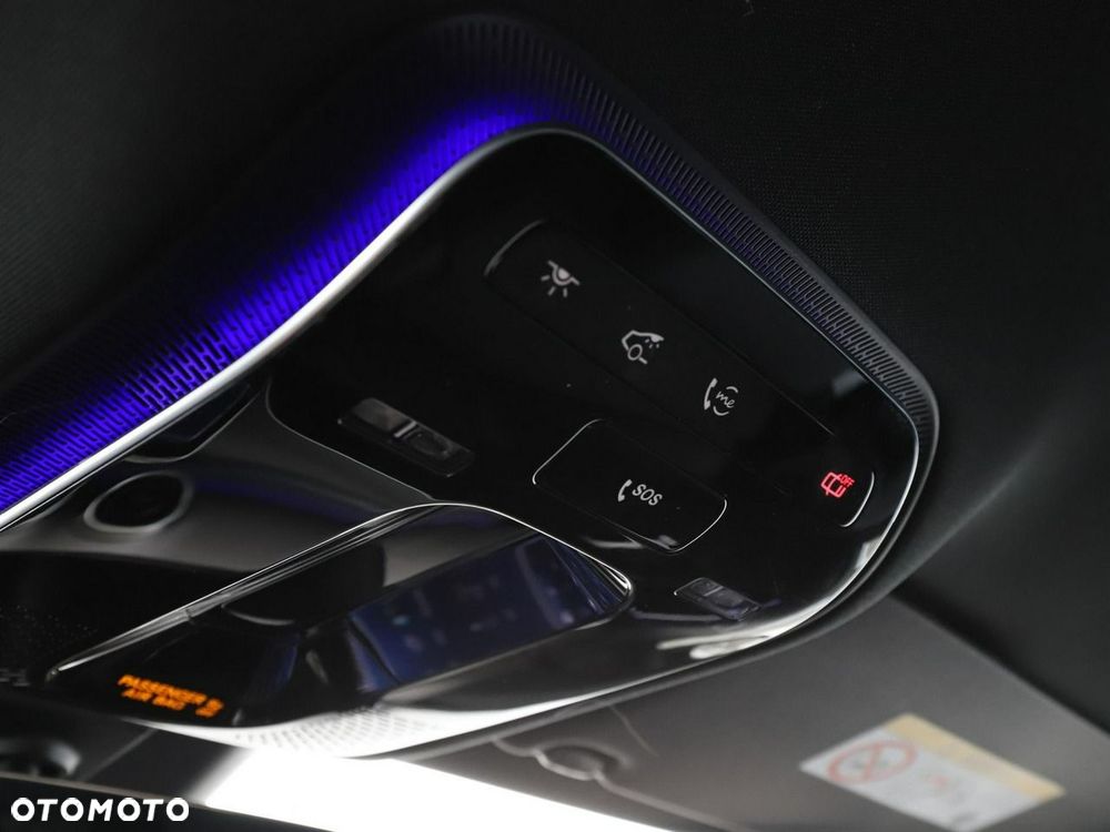 Mercedes-Benz Klasa C 300 e PHEV - 37