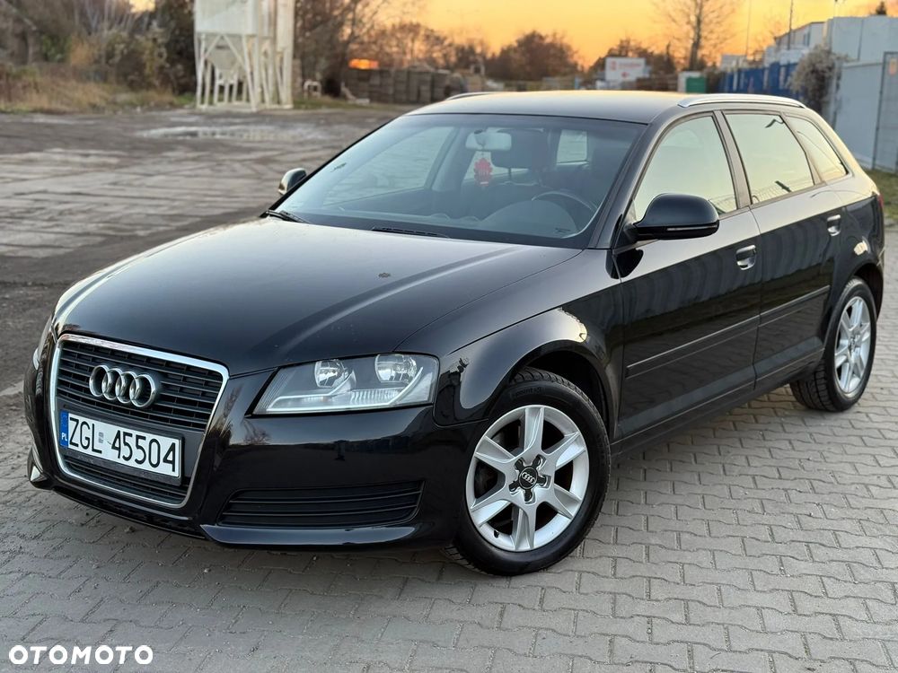 Audi A3 Sportback - 16