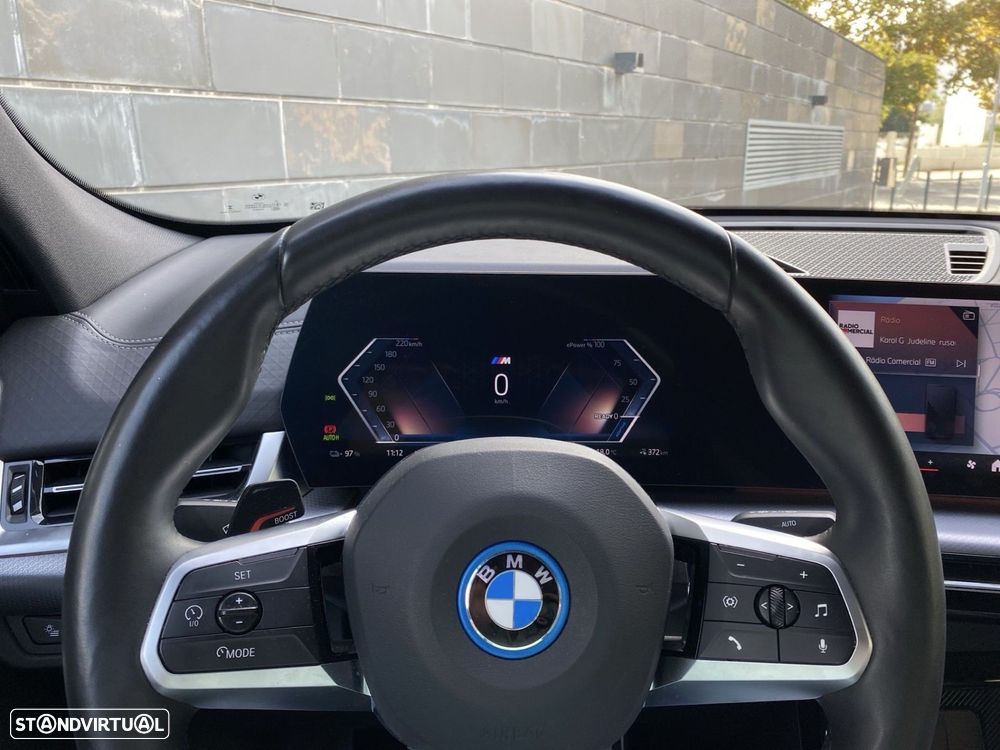 BMW iX2 eDrive20 Pack Desportivo M Pro - 6