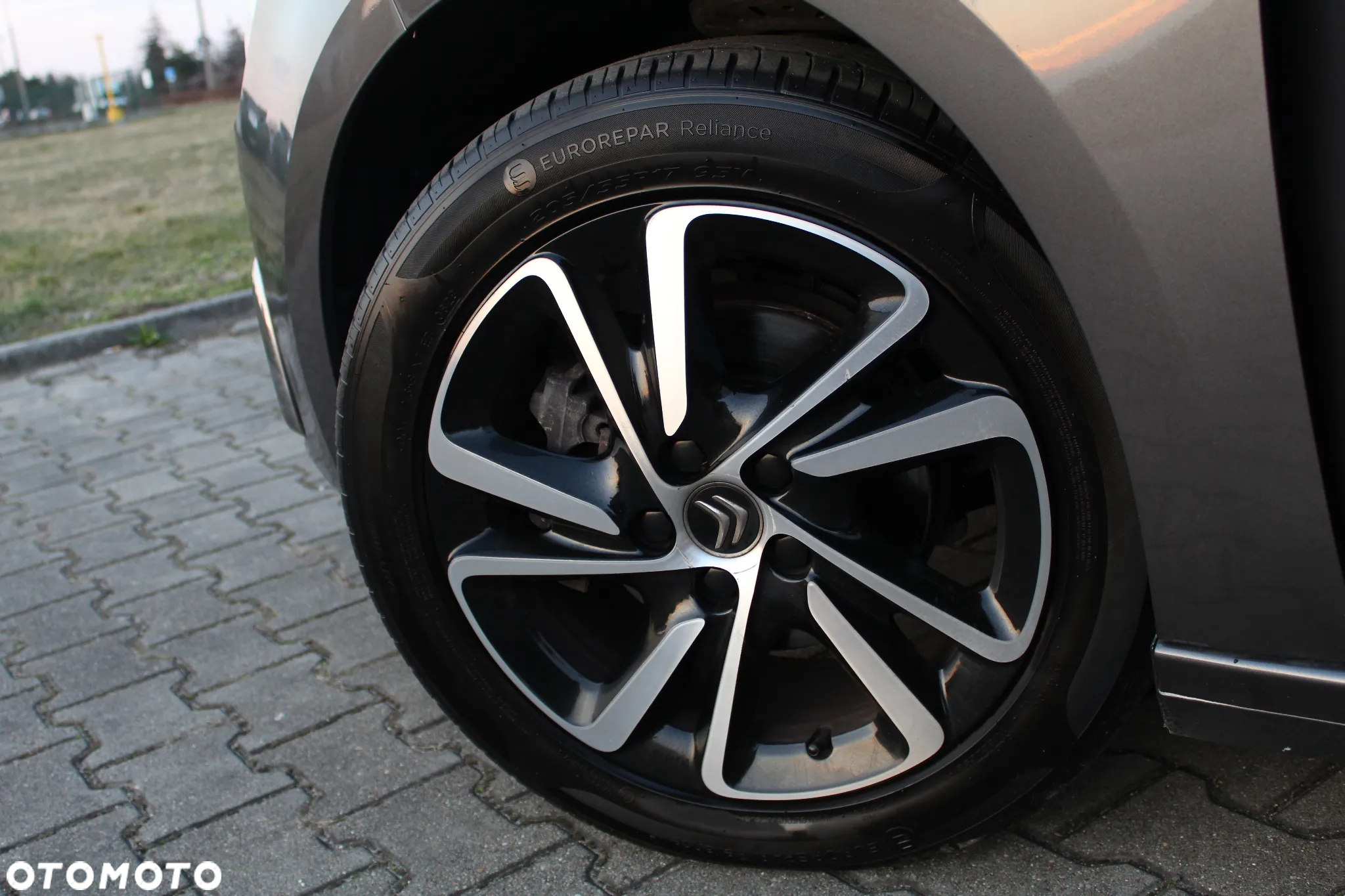 Citroën C4 SpaceTourer BlueHDi 130 Stop&Start SHINE - 30