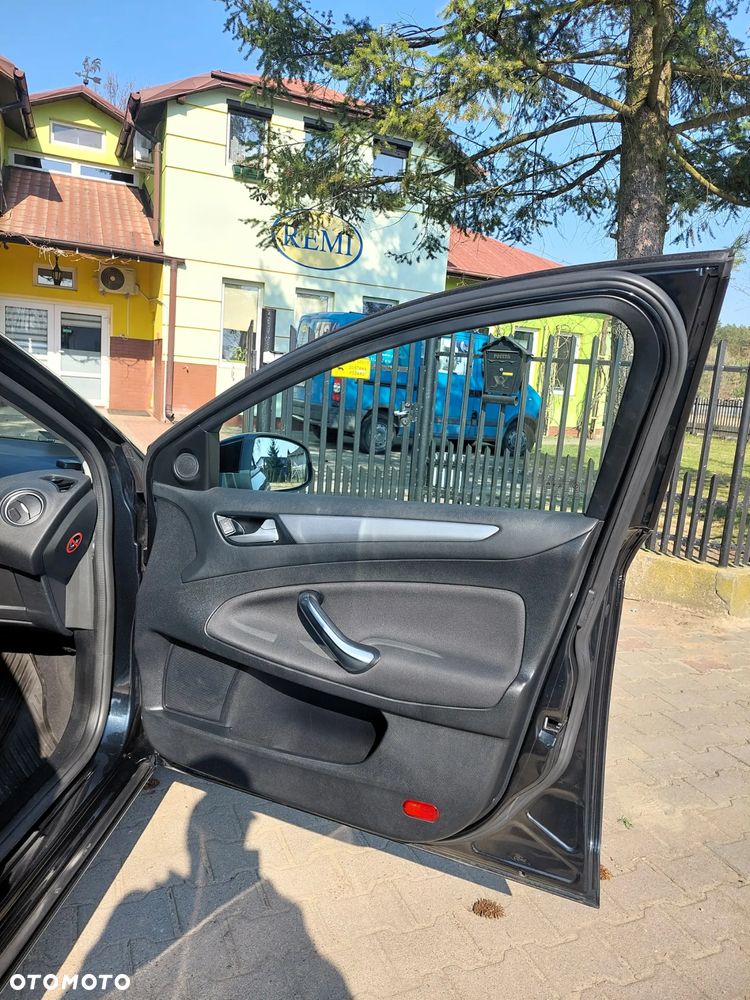 Ford Mondeo 2.0 TDCi Gold X - 25