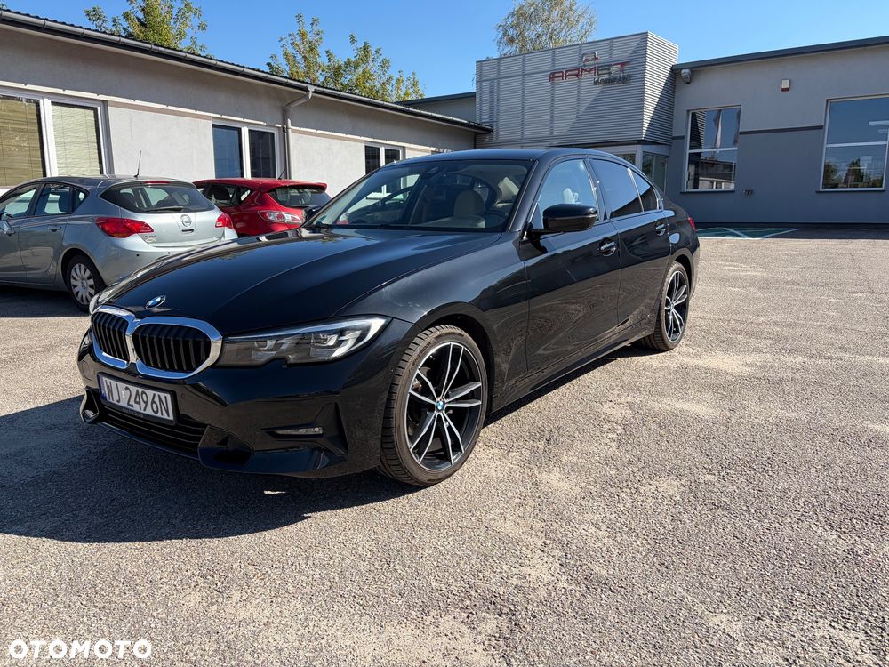 BMW Seria 3 318i Sport Line - 3