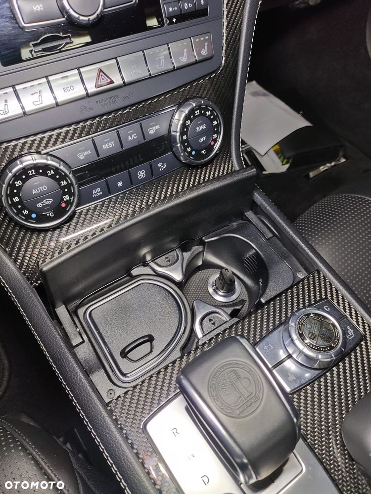 Mercedes-Benz SL 63 AMG - 7