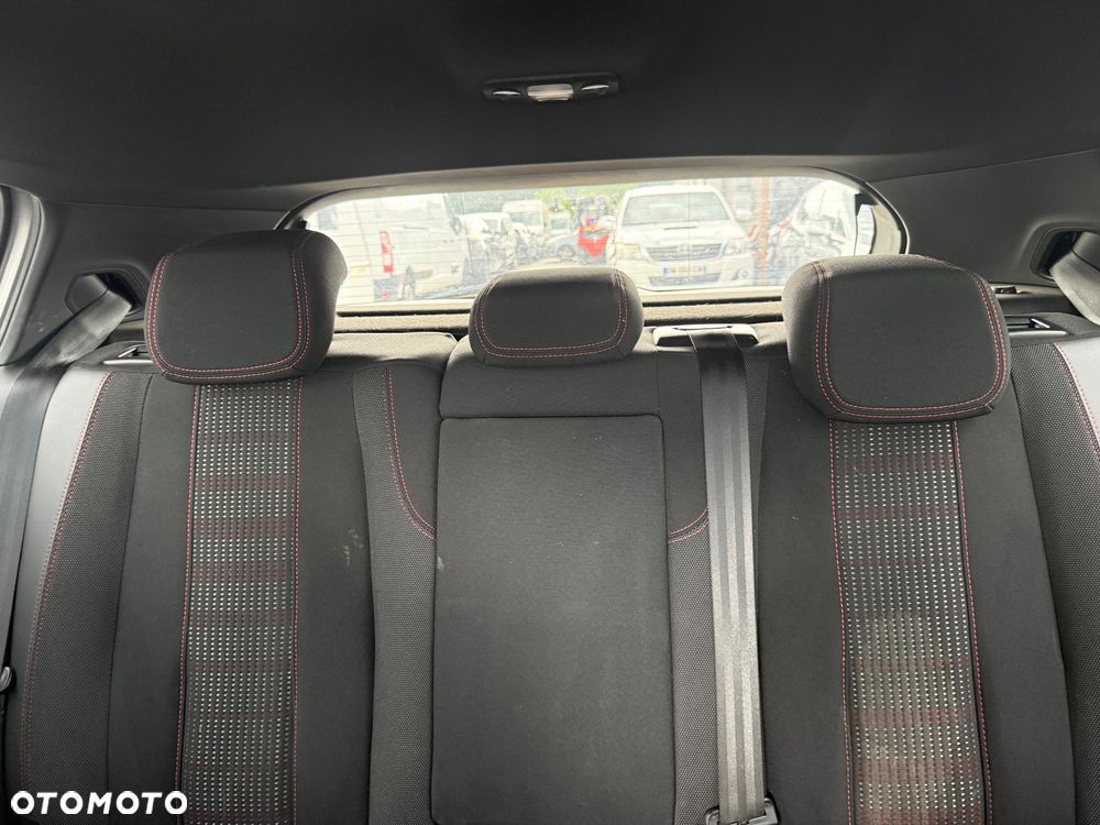 Peugeot 308 - 17