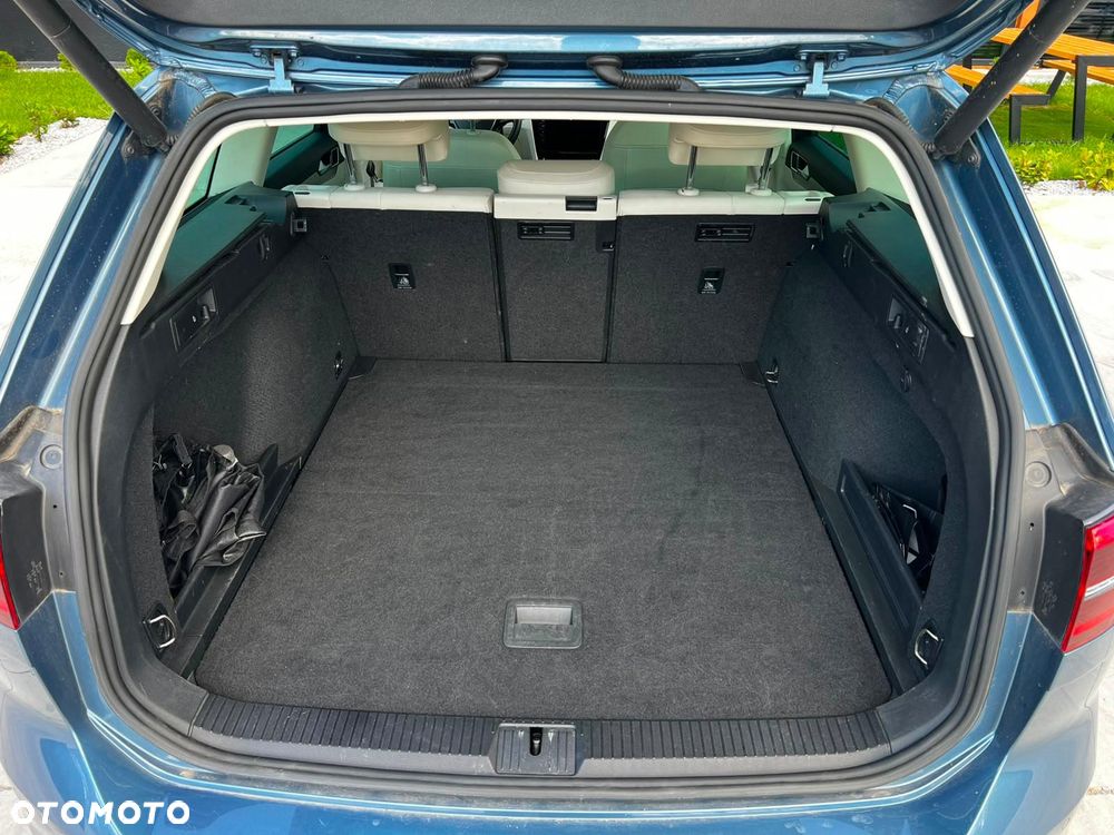 Volkswagen Passat 2.0 TDI BMT 4Mot Highline DSG - 13