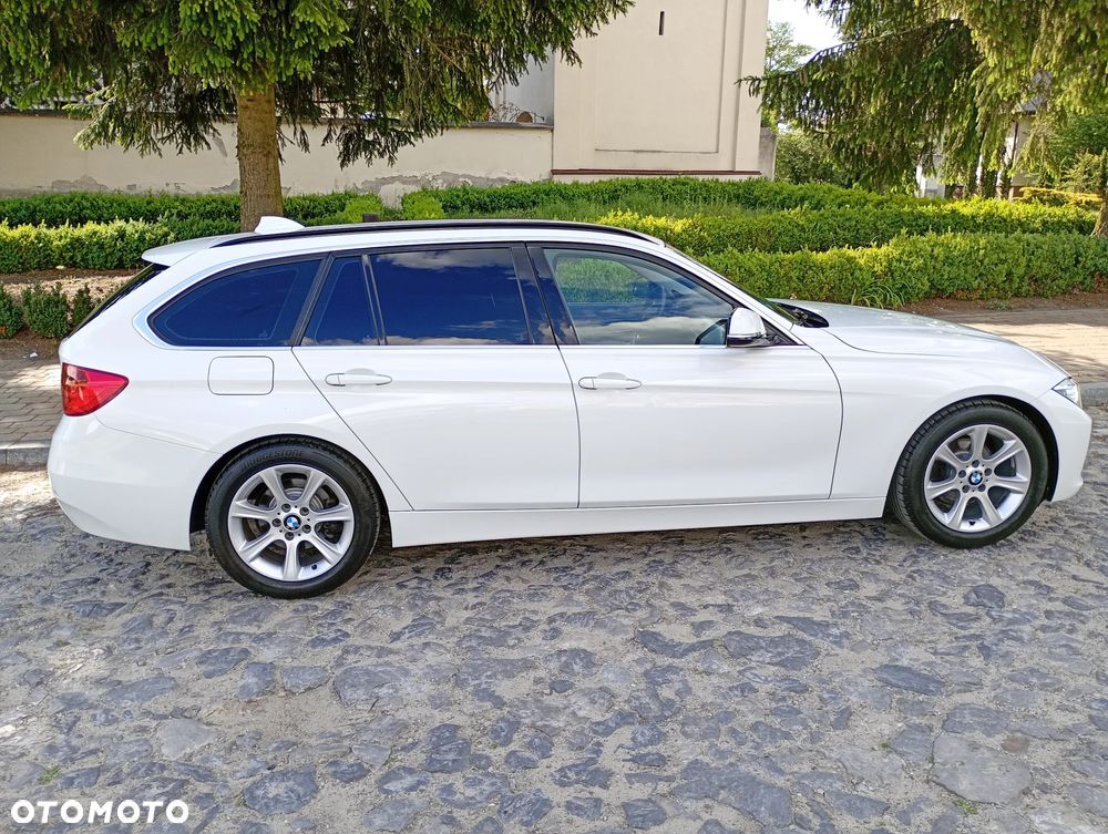 BMW Seria 3 318d DPF - 16