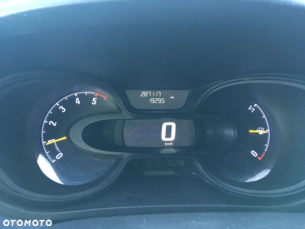Opel VIVARO - 13