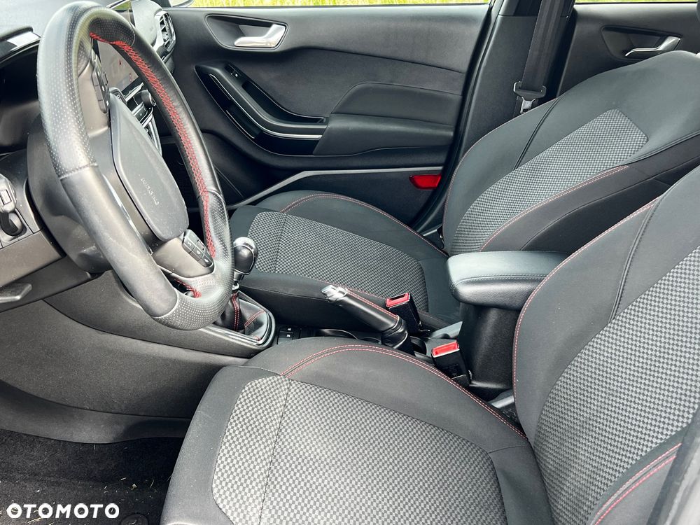 Ford Fiesta - 6