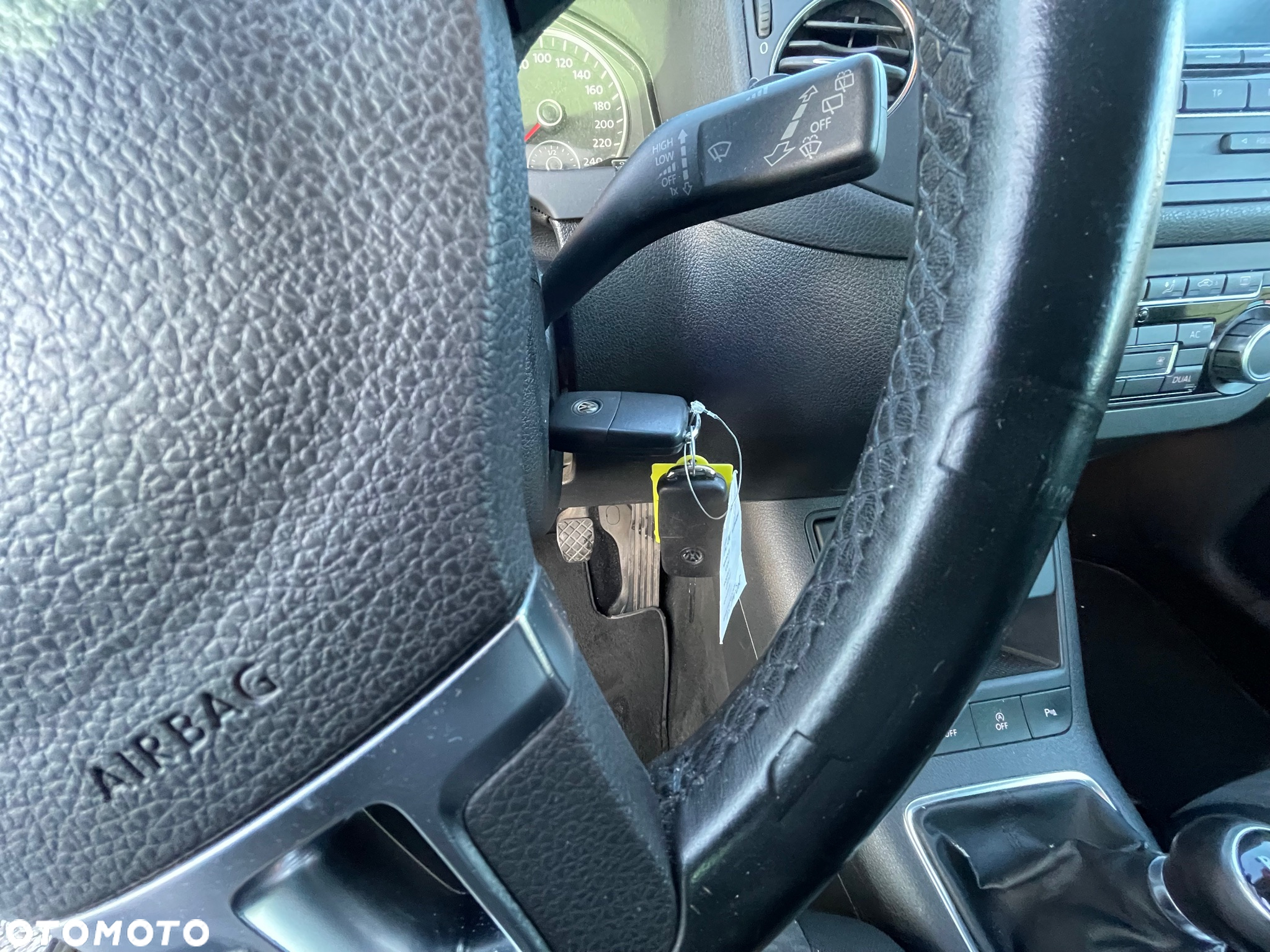 Volkswagen Golf Plus 1.6 TDI Comfortline - 14