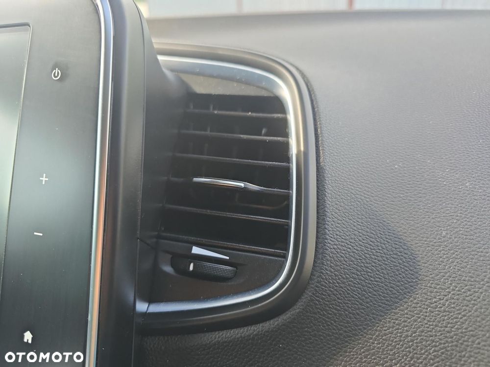 Renault Scenic - 23
