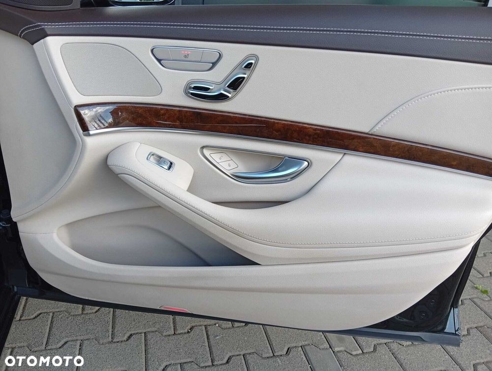 Mercedes-Benz Klasa S 350 d 4-Matic L 9G-TRONIC - 22