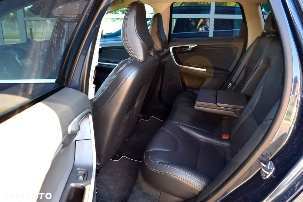 Volvo XC 60 D4 Drive-E Summum - 8