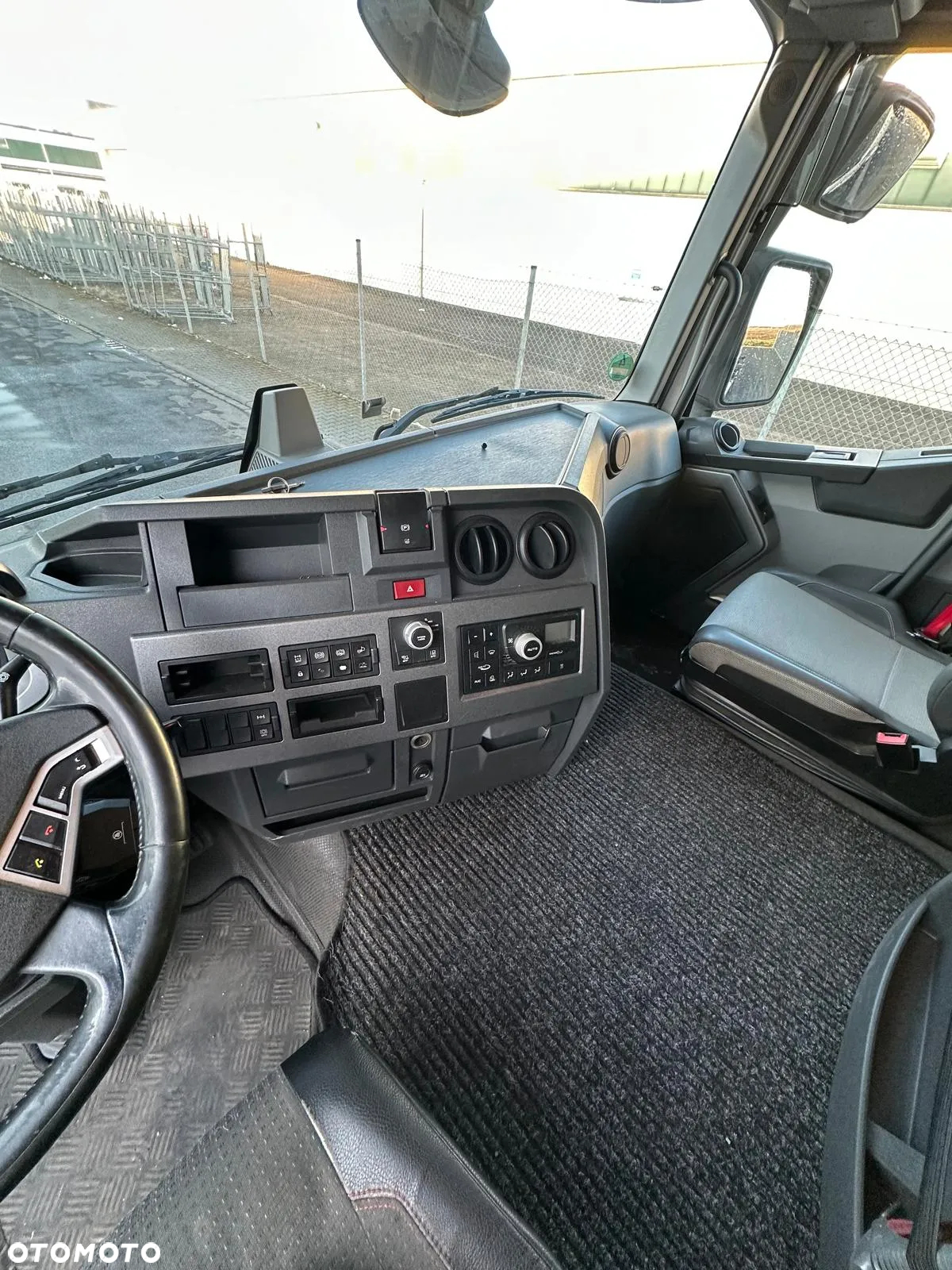 Renault T460 - 17