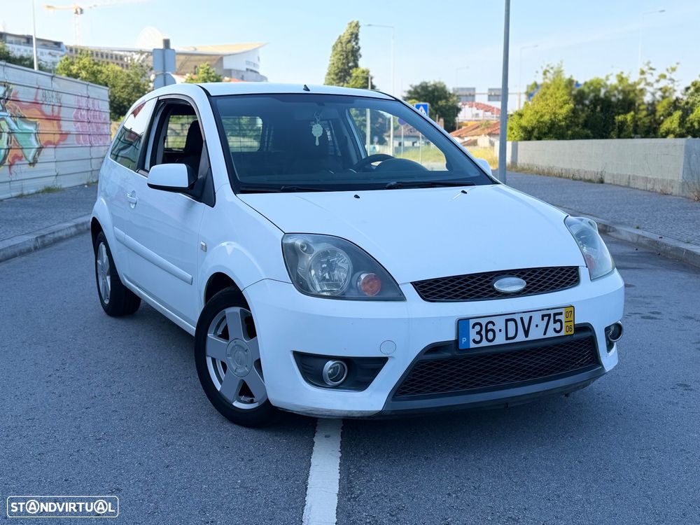 Ford Fiesta 1.4 TDCI - 2
