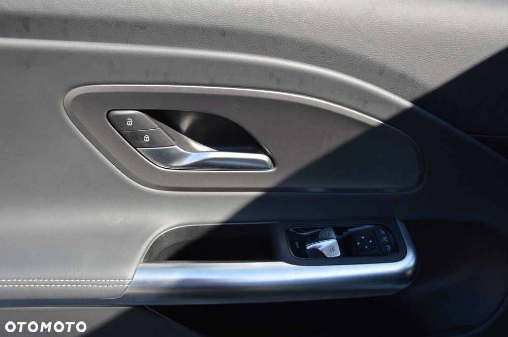 Mercedes-Benz CLA - 19
