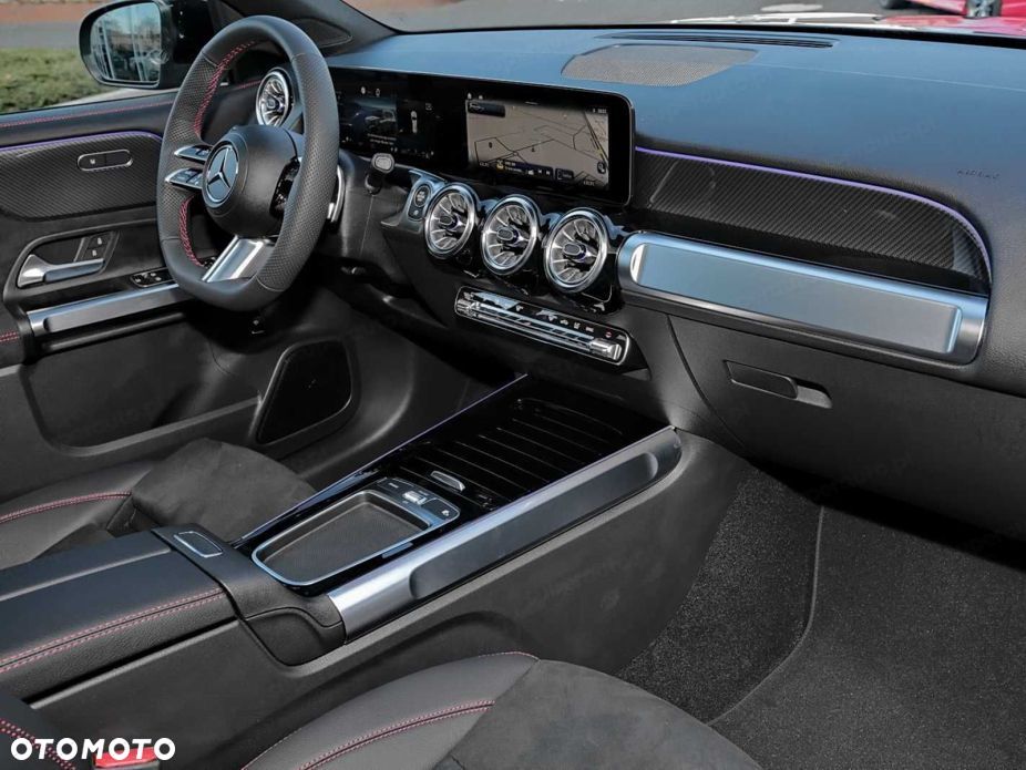 Mercedes-Benz GLB 200 d AMG Line 8G-DCT - 10