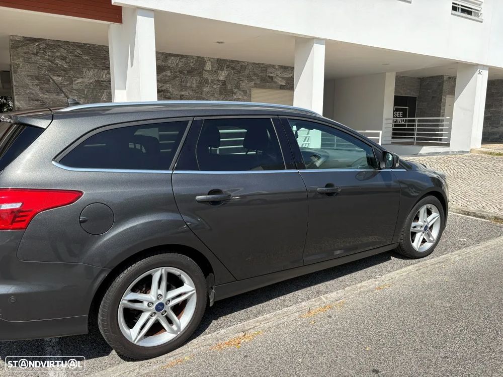 Ford Focus SW 1.5 TDCi Titanium - 4
