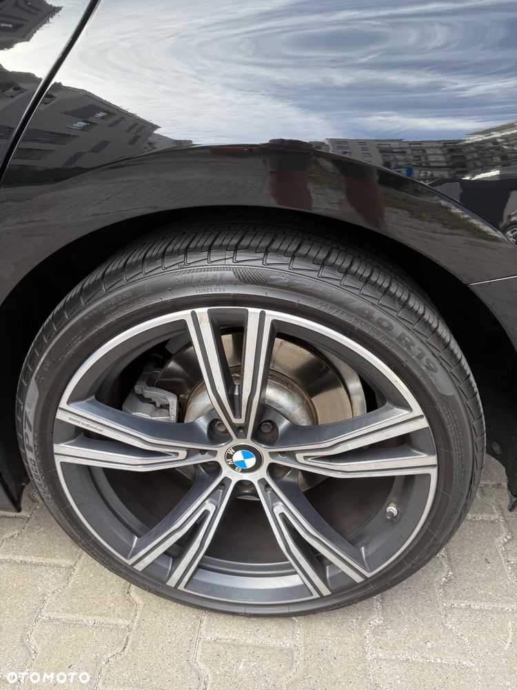 BMW Seria 3 330i Sport Line - 8