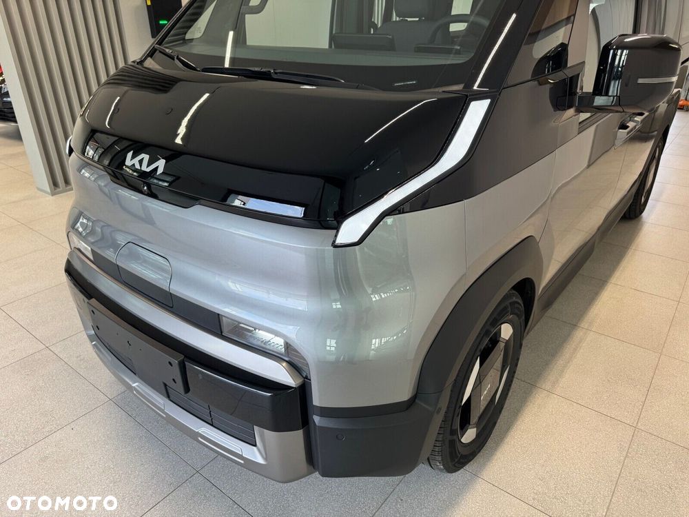 Kia PV5 - 19