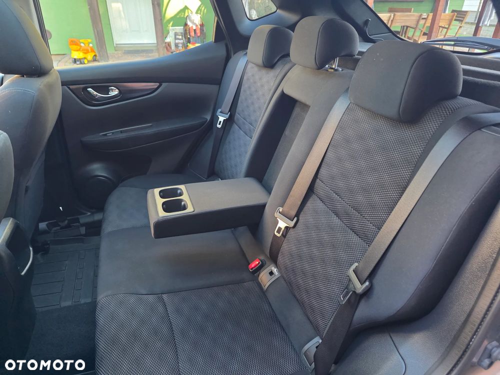 Nissan Qashqai 1.6 DIG-T N-Tec - 32