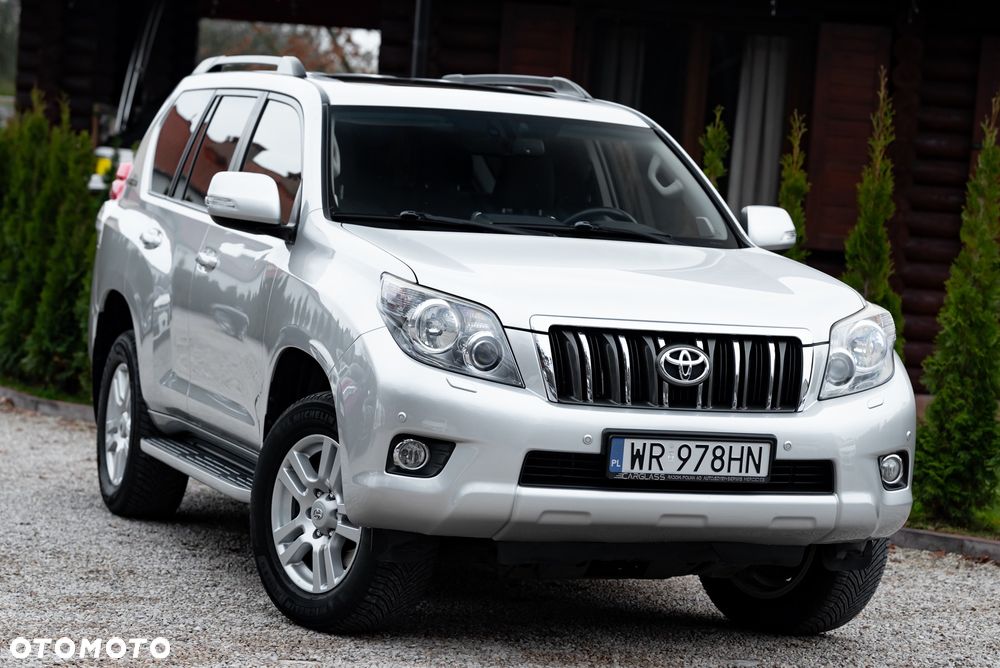 Toyota Land Cruiser LC 3.0 D-4D Premium 7os - 4