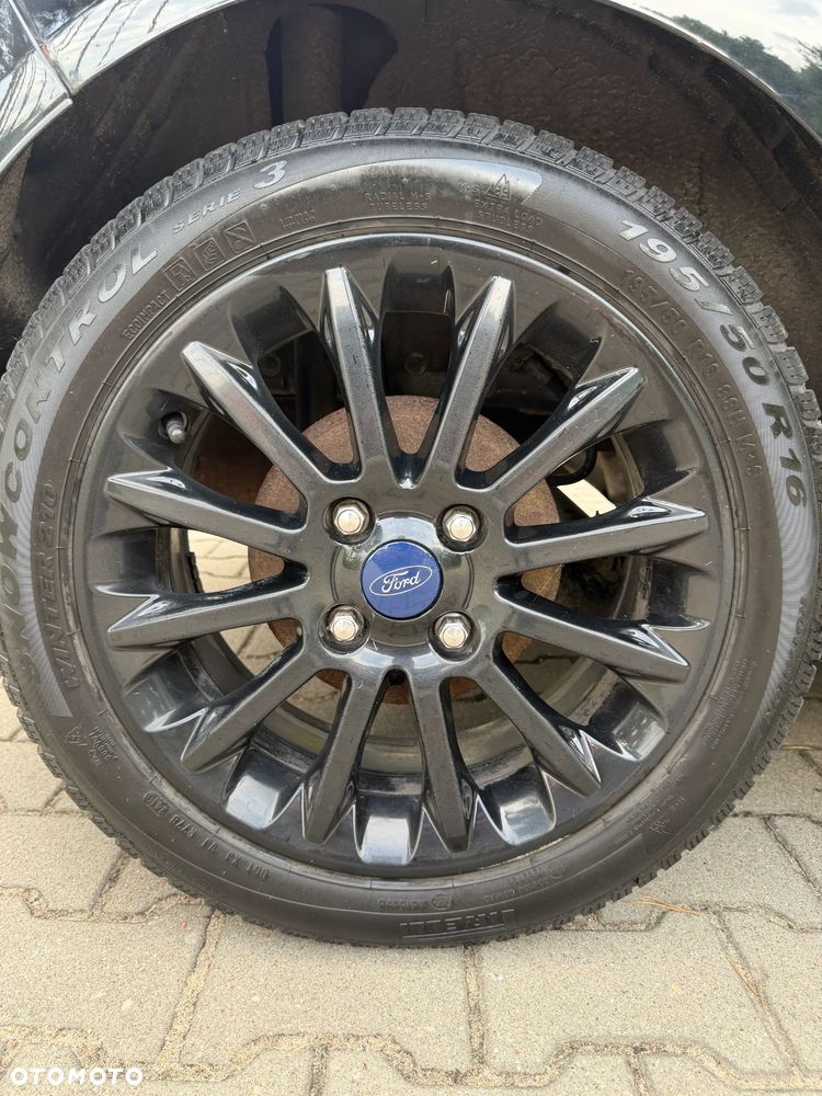 Ford Fiesta - 20