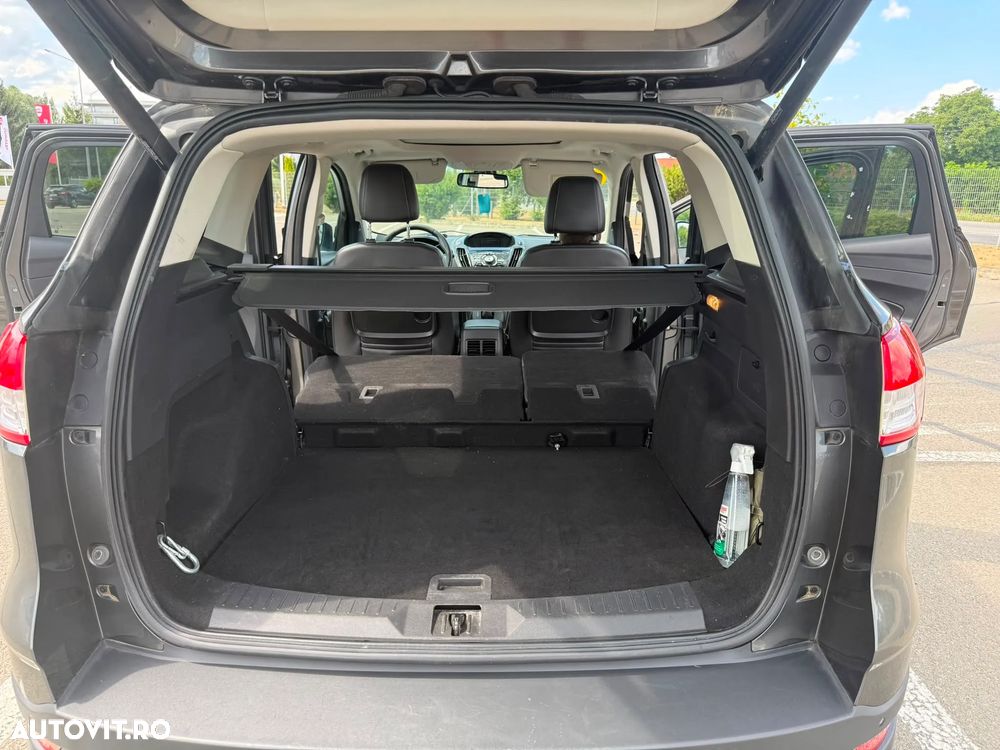 Ford Kuga 1.6 EcoBoost Aut. 4WD Titanium - 19
