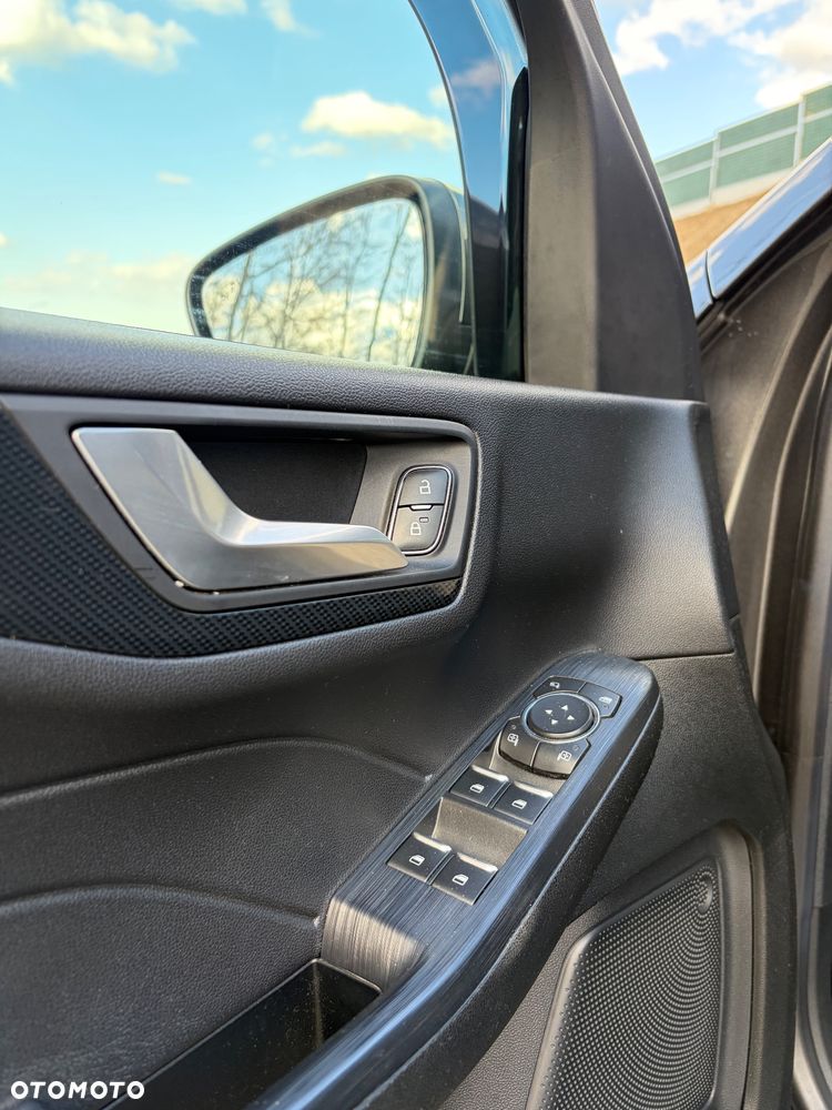 Ford Kuga 1.5 EcoBoost FWD ST-Line - 22