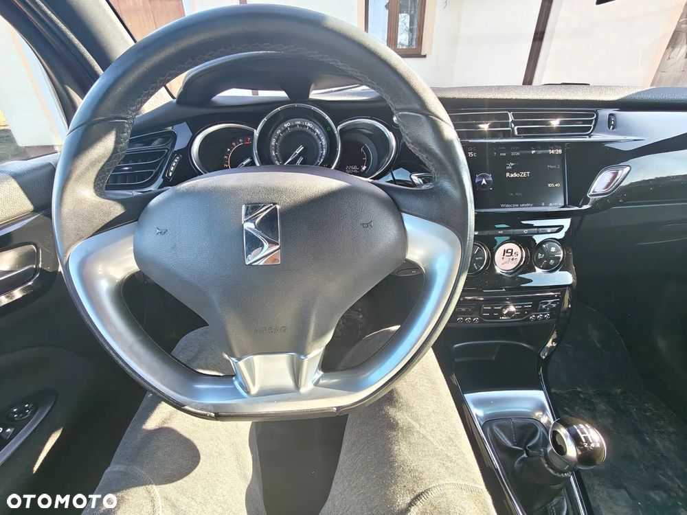 Citroën DS3 Pure Tech VTi 82 Chic - 11