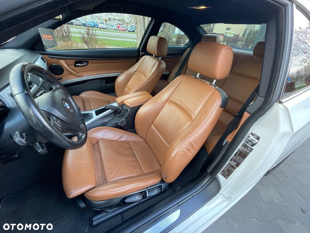 BMW Seria 3 320d - 15