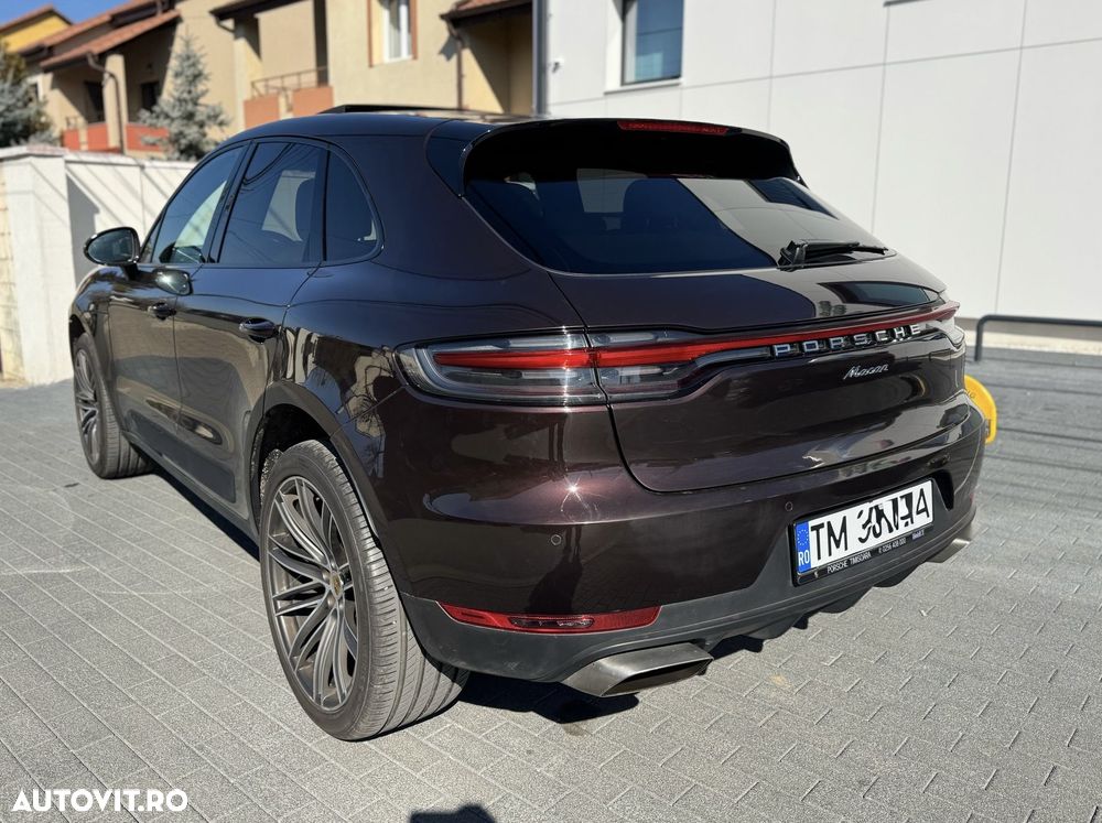 Porsche Macan - 4