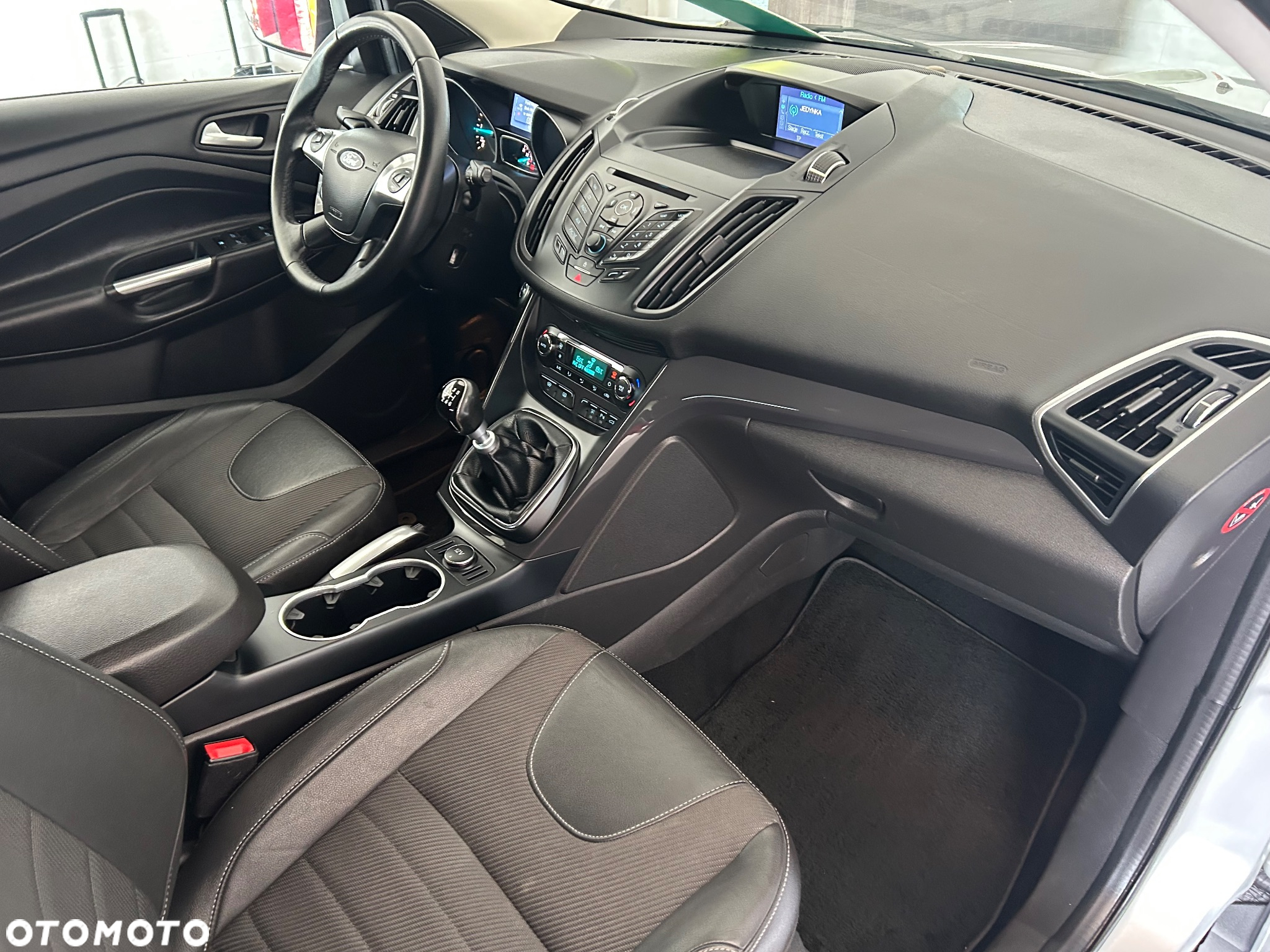 Ford Kuga 2.0 TDCi 4WD Titanium Plus - 28