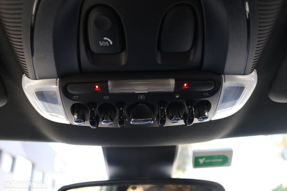 MINI Countryman Cooper SE ALL4 Auto - 22