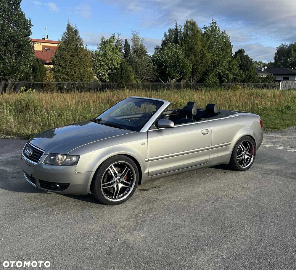 Audi A4 2.4 - 1