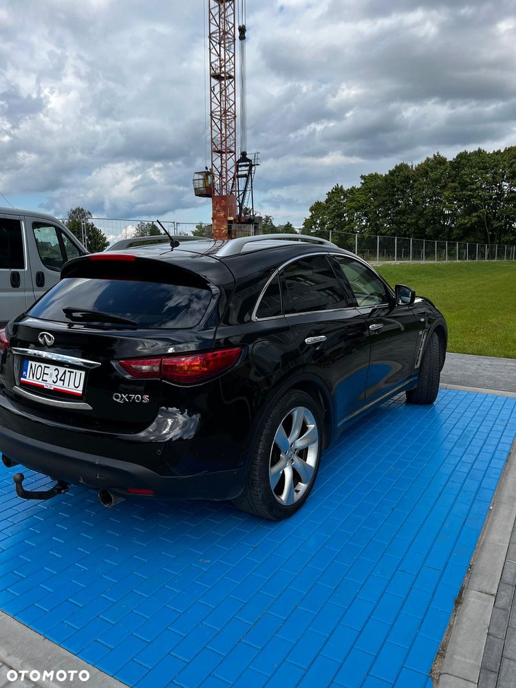 Infiniti Q70 3.7 Sport Tech EU6 - 12