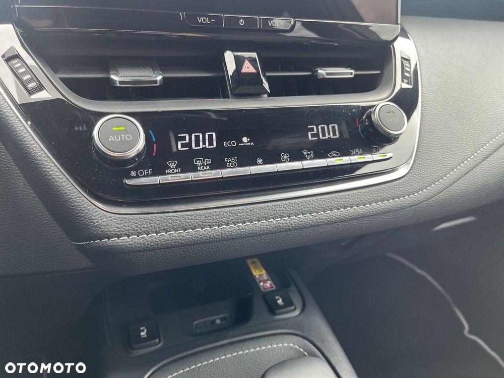 Toyota Corolla 1.8 Hybrid Style - 20