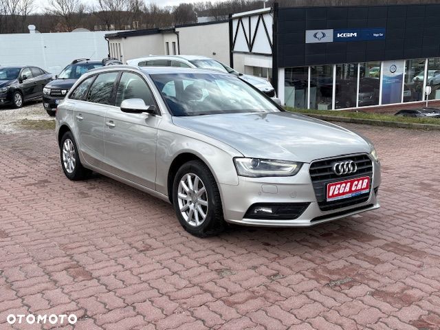 Audi A4 Avant 2.0 TDI - 1