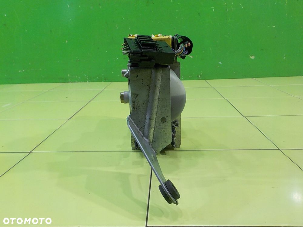 MERCEDES CLK W209 LIFT 1.8 B AUT CABRIO 2D 08r pompa dachu A2098000630 - 4