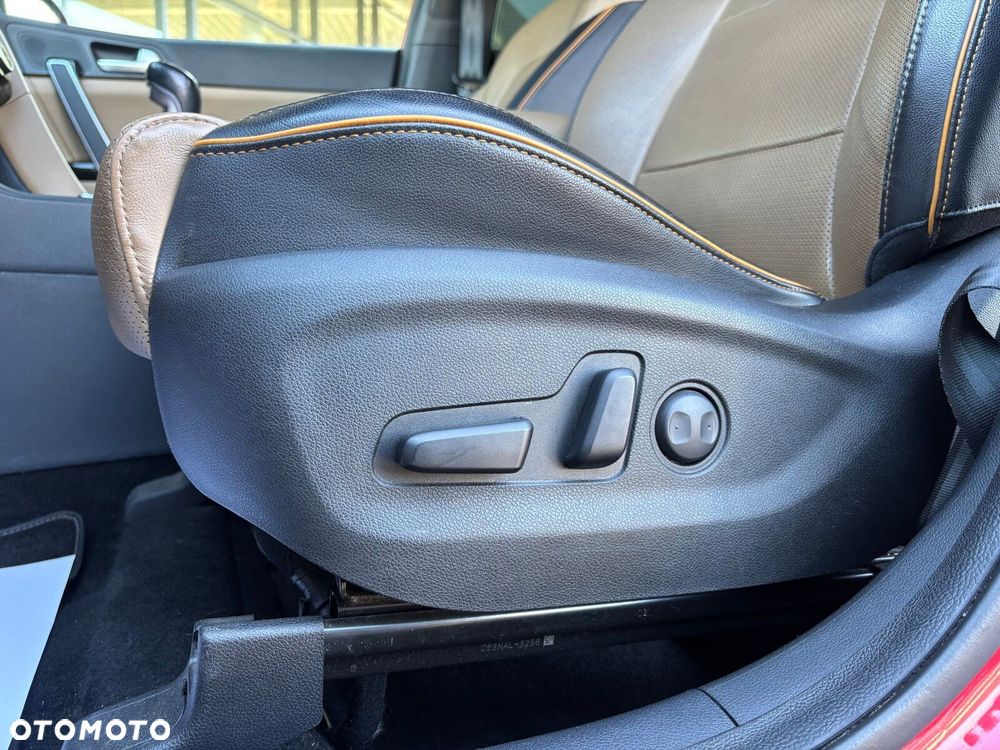 Kia Sportage 1.6 GDI L Business Line Plus 2WD - 13