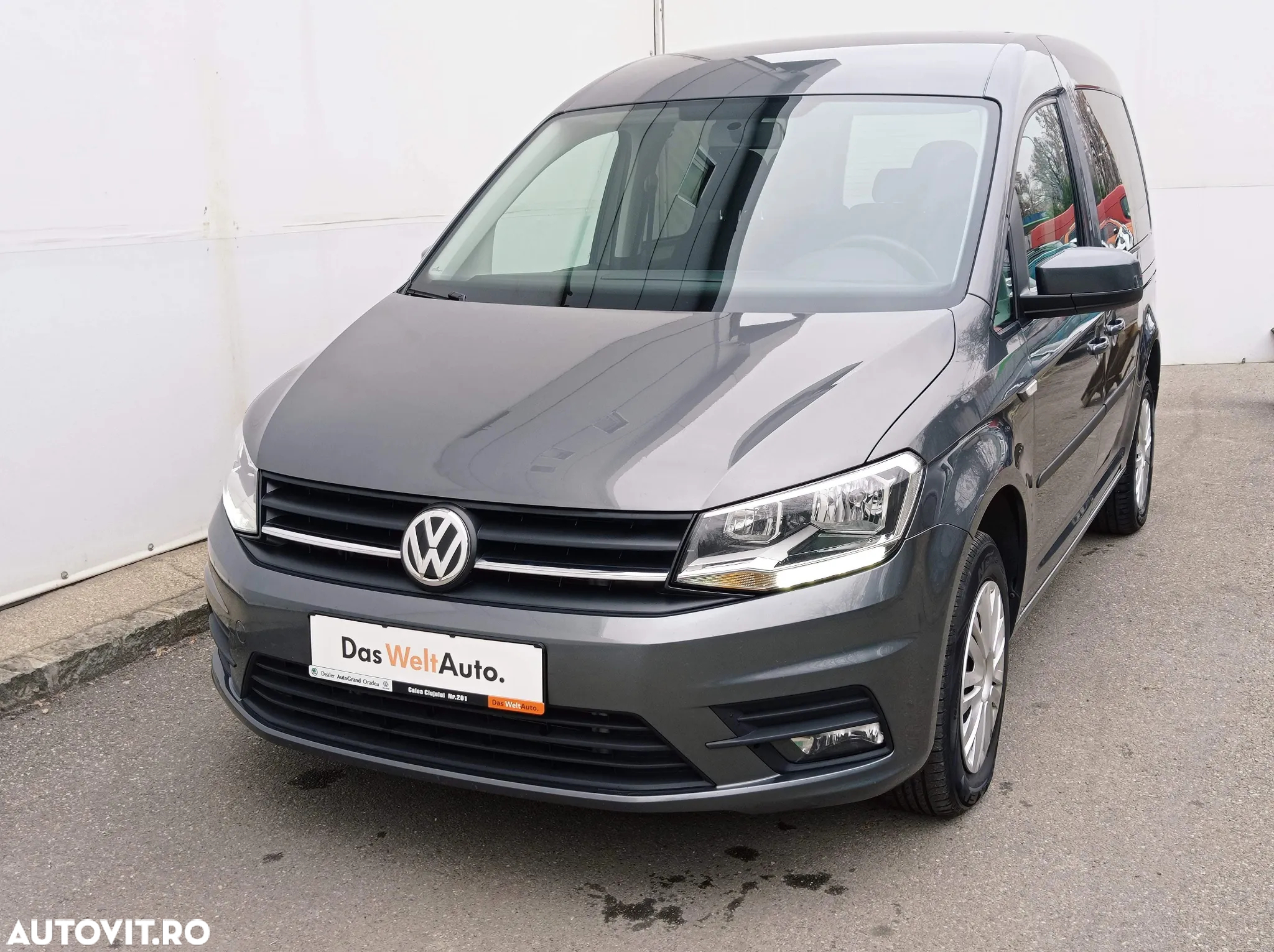 Volkswagen Caddy 2.0 TDI - 2