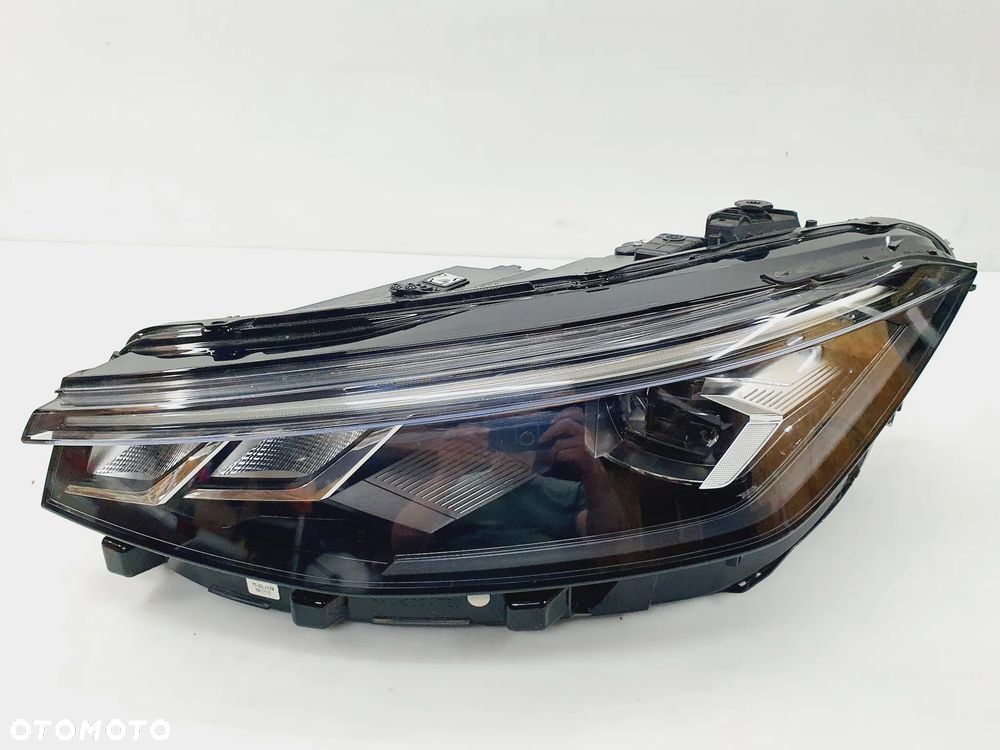 LAMPA LEWA PRZÓD FULL LED VW PASSAT B9 ORYGINAŁ EU! 3J1941005