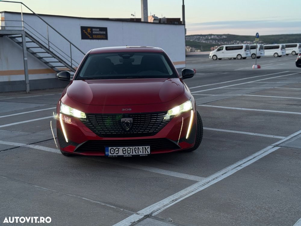 Peugeot 308 1.2L PureTech 130 S&S EAT8 Allure - 3